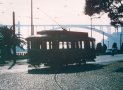 Carro Eléctrico ao Entardecer